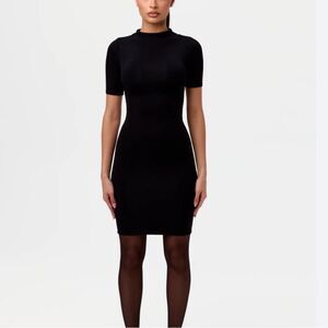 Naked Wardrobe Black Bodycon Mini Tee Shirt Dress | 2X